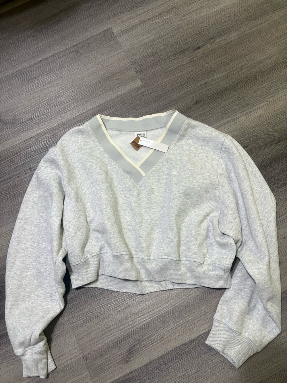 PINK Victoria's Secret Light Gray V-Neck Cropped Sweater
